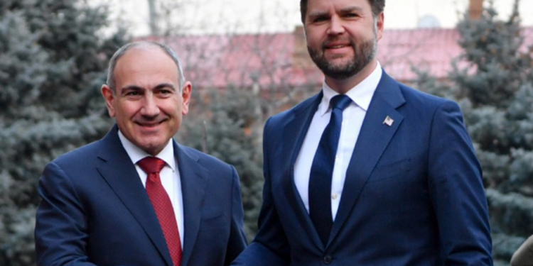 Venslə Paşinyan arasında görüş başladı