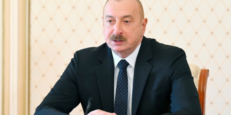 "Üzərində işlədiyimiz layihələrdən biri "Tramp Marşrutu" vasitəsilə ötürücü xəttlərin çəkilməsidir "