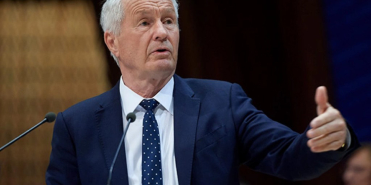 Yaqlandın Avropa Şurasındakı toxunulmazlığı götürüldü