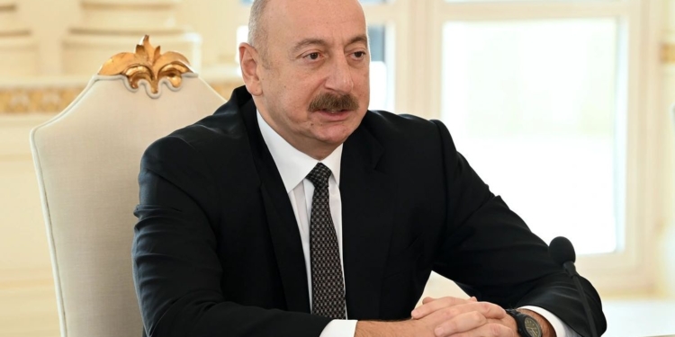 İlham Əliyev: "Dünyanın aparıcı güc mərkəzləri ilə əməkdaşlıq bizim üstünlüyümüzdür"