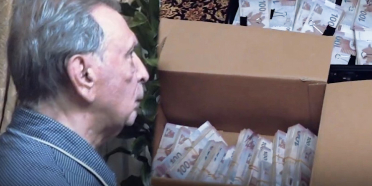 Mehdiyevin evindən 17 milyon pul çıxıb