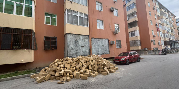 Abşeronda qanunsuz aparılan tikinti işlərinin qarşısı alındı