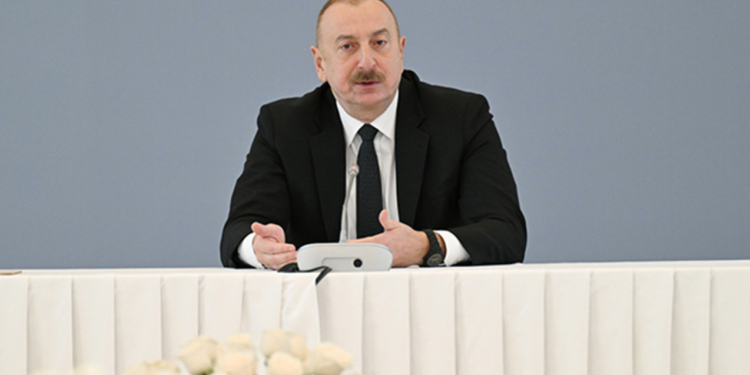 “Məsələ onda idi ki, ilk addım üçün kim üzərinə məsuliyyət götürəcək”