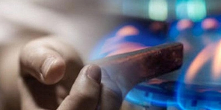 Dəm qazı 19 yaşlı qızı xəstəxanalıq etdi