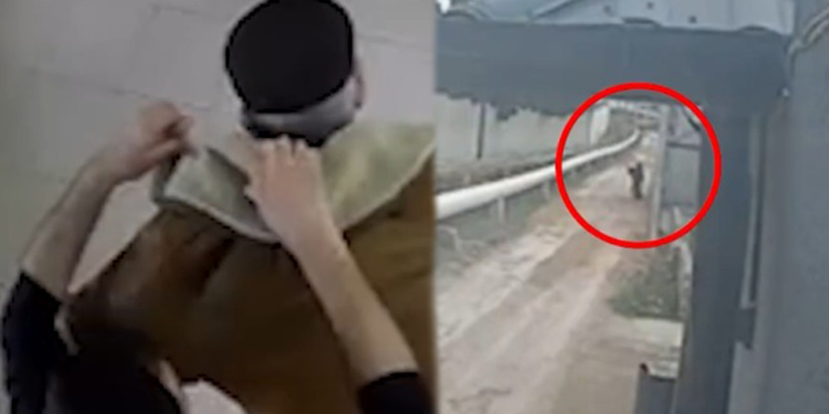 Saçını kəsdirdiyi bərbər başına torba keçirib pulunu taladı