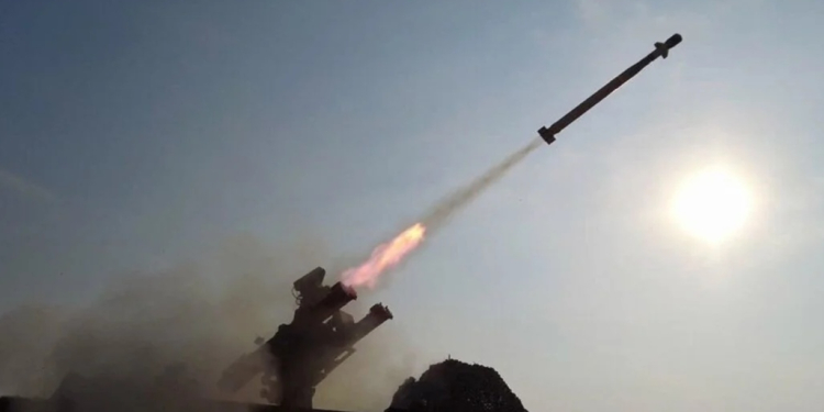 İran ABŞ-nin Küveytdəki helikopter bazasına zərbə endirib