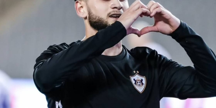 Nəriman ABŞ-yə getdi 