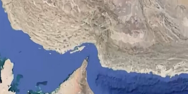 İran Hörmüz boğazını açdı