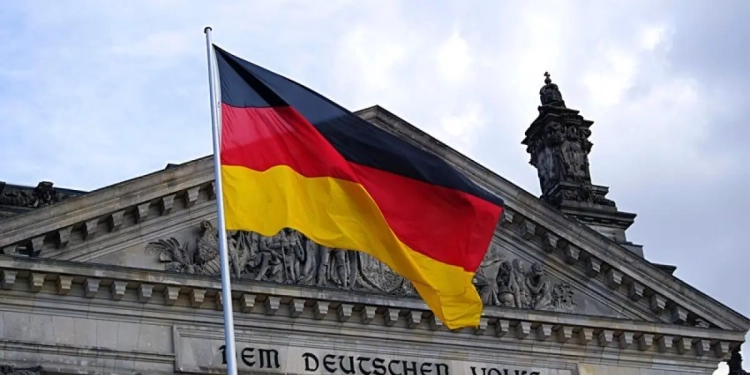 Daha bir ölkə İrana qarşı müharibəyə qoşulur