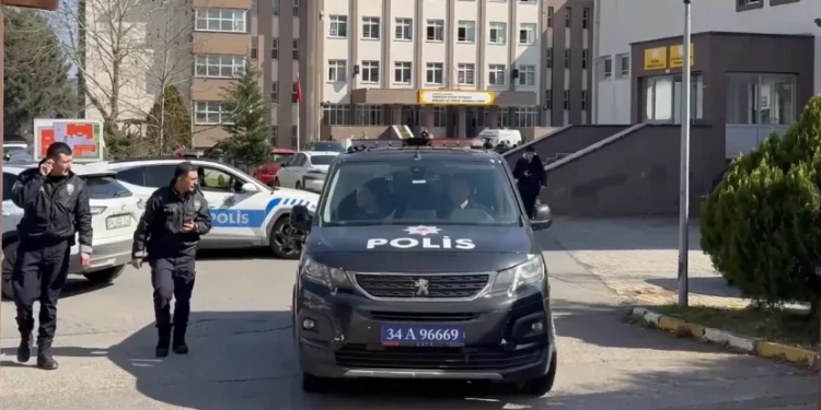 İstanbulda DƏHŞƏT