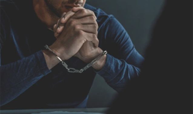 21 yaşlı oğlan sosial şəbəkədə əxlaqsız təkliflərinə görə - Həbs olundu