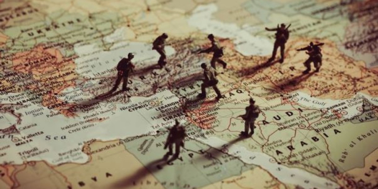 Yaxın Şərqdə müharibə genişlənir - Bizi nələr gözləyir?