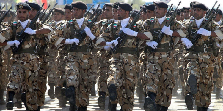 Azərbaycanlı hərbçilər İran ordusunu tərk edir - Təcili