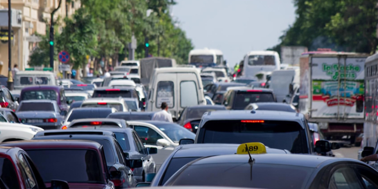 Paytaxtın bu yollarında sıxlıq müşahidə edilir – SİYAHI