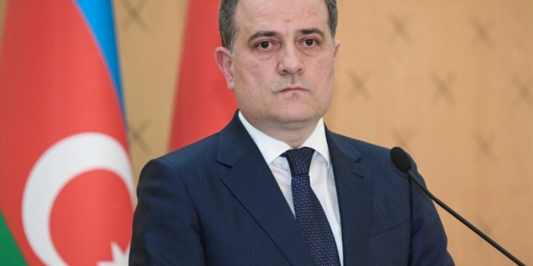 Ceyhun Bayramov Qəbələdə ukraynalı həmkarı ilə görüşüb