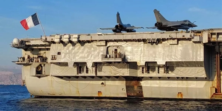 Fransaya məxsus təyyarədaşıyan gəmi Aralıq dənizinə yerləşdirilib