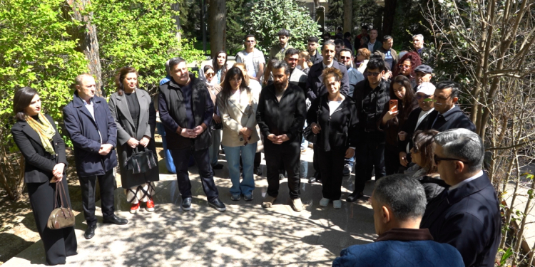 Xalq artisti Nəsibə Zeynalovanın məzarı ziyarət edilib və xatirəsi ehtiramla anılıb