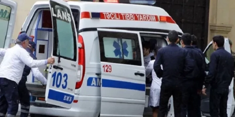 Bakıda IX sinif şagirdi sinif yoldaşına xəsarət yetirib