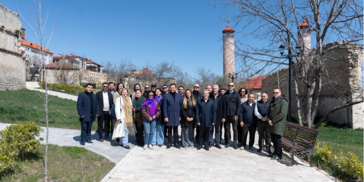 Latviya nümayəndə heyəti Şuşa və Xankəndidə aparılan yenidənqurma işləri ilə tanış olublar