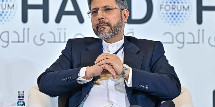 "Müharibə bitməyib" — İrandan ABŞ və İsrailə qanlı qisas və hərbi hazırlıq mesajı