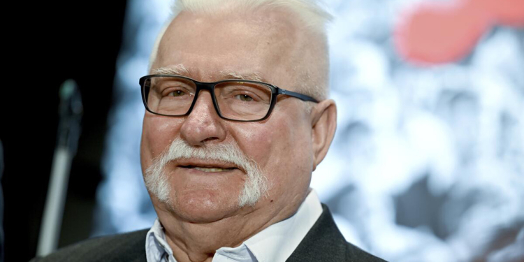 Sabiq prezident pensiyasından narazıdır - “Razı olsaydım, göbələk yığardım”