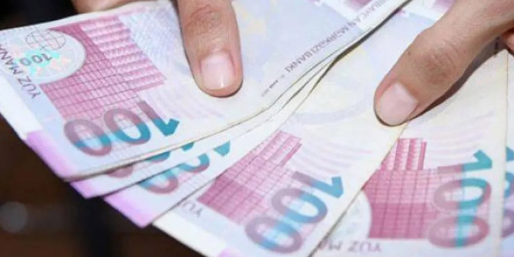 Rəis və sabiq icra məmuru külli miqdarda alimenti mənimsədi