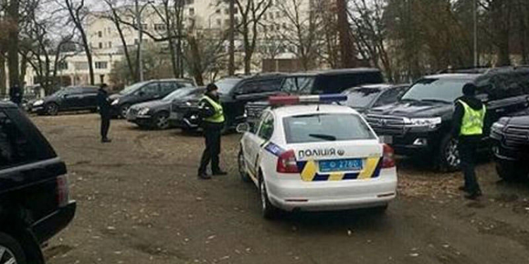 Kiyevdə atışmanı törədən şəxsin kimliyi açıqlanıb