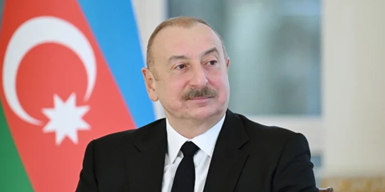 "Azərbaycan əsas daşımalar qovşağı kimi öz rolunu gücləndirir" - Prezident
