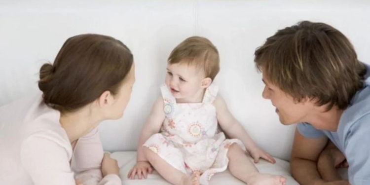 Azərbaycanda analarının soyadını götürən uşaqların sayı AÇIQLANDI