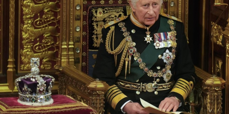 Kral ABŞ-yə səfər edəcək