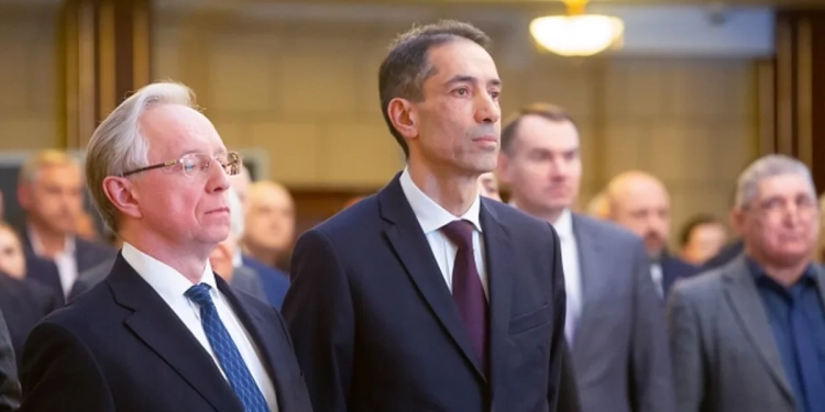 Mustafayev, Qaluzin Bakı-Moskva münasibətlərini müzakirə edirlər