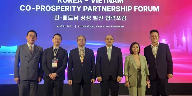 Cənubi Koreya və Vyetnam Orta Korridoya qoşula bilər