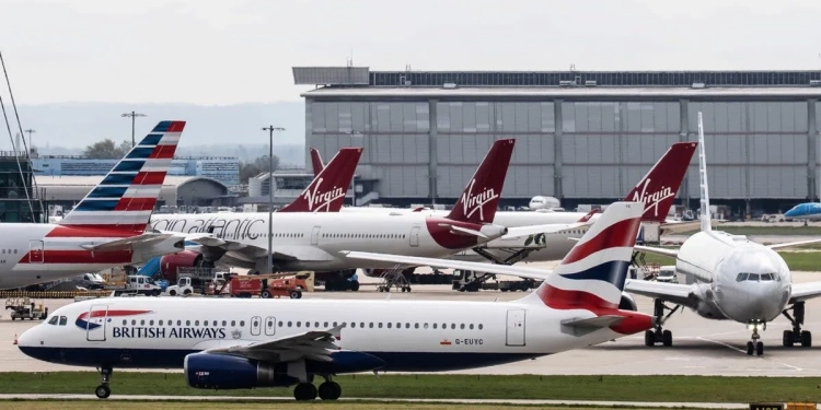 Hitrou hava limanı İran müharibəsinin 2026-cı il üçün sərnişin sayına təsir edəcəyini gözləyir