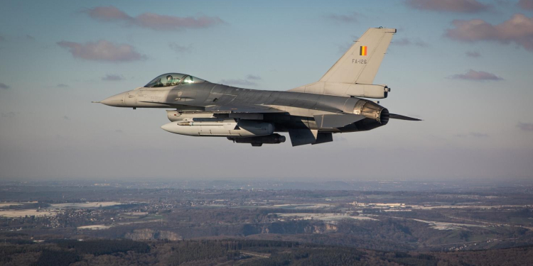 NATO qırıcıları Estoniya səmasında