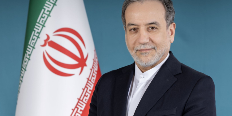 Əraqçi Pakistana ZƏNG ETDİ: Atəşkəs üçün son cəhdlər