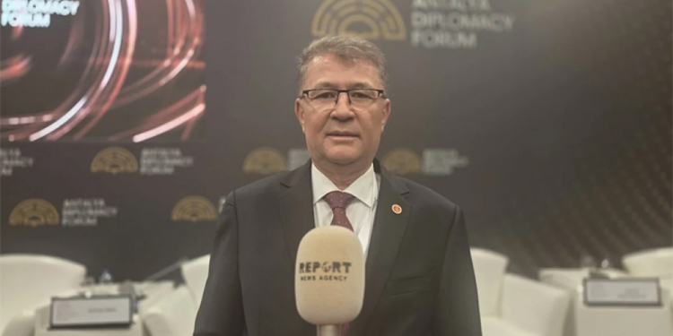 Türk Dil Qurumunun sədri: Süni intellekt vasitəsilə ortaq türkcə proqramı yaradılır