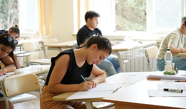 Bu şəxslər universitetə birbaşa qəbul ola bilər - DİM-dən xatırlatma
